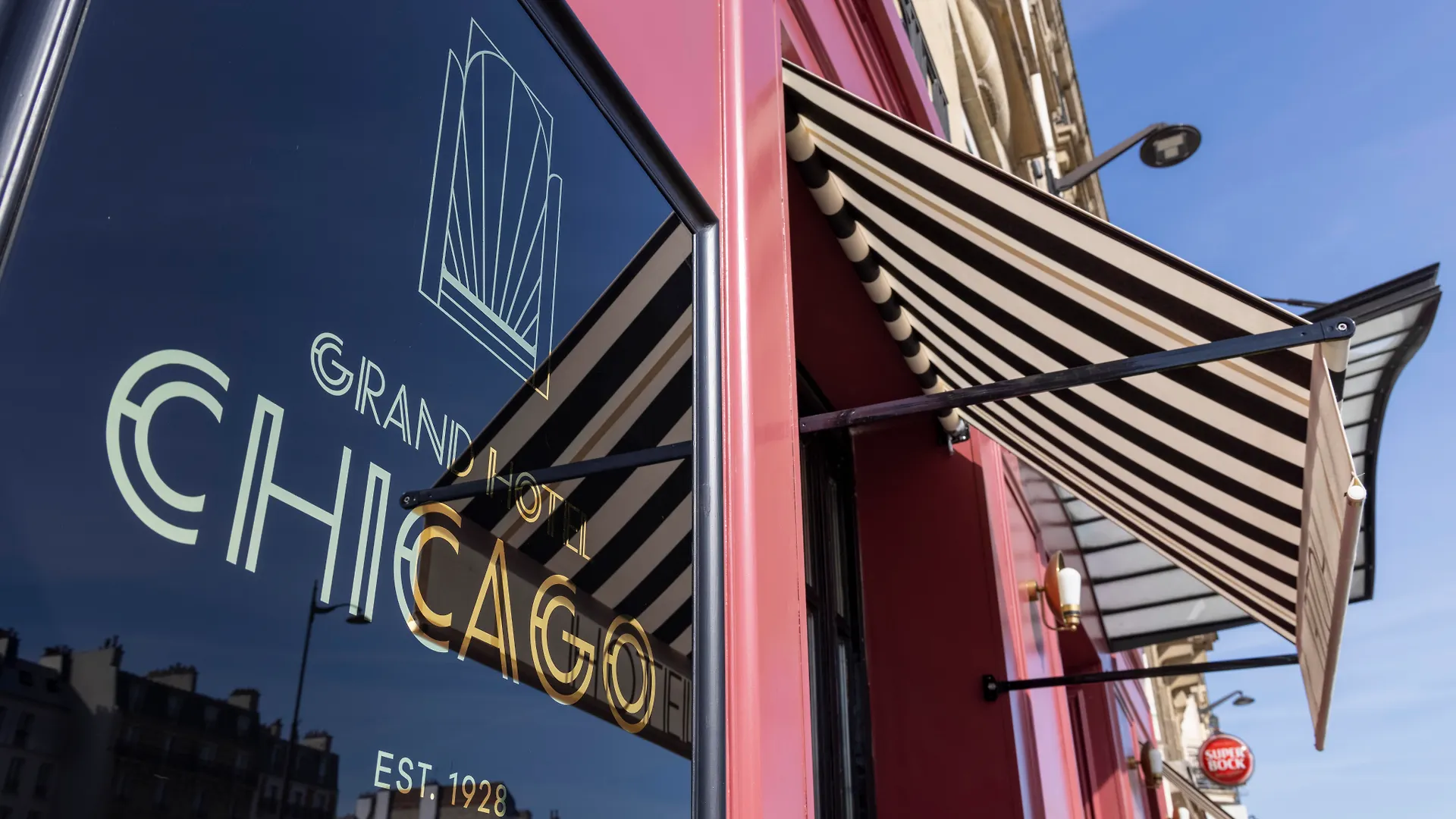 Grand Chicago Hotel